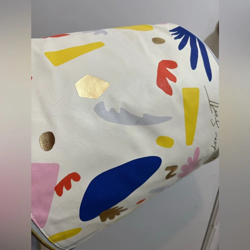 Kendra Scott Insulated Tote - Picture 11 of 16